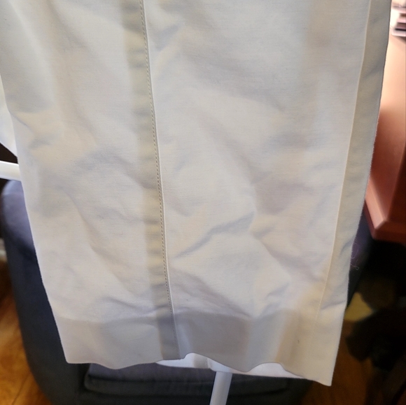 Etcetera size 6 White Brumda zip pockets zip hook closure Brumda Shorts..NICE... - Picture 7 of 12